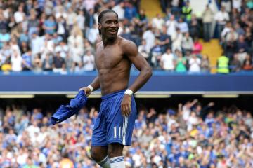 开云体育-银河战舰远征巴尔干，奥亚尔萨瓦尔以君王之姿碾碎格子军团