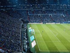 开云体育登录-绿茵场与球台的双重奏，险胜与引领的哲学