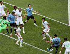 开云体育登录-俄罗斯吞下乌拉圭逆转，切里舍夫攻守两端助球队获胜