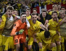 开云体育下载-欧预赛终极战役，强队之间搏命争胜