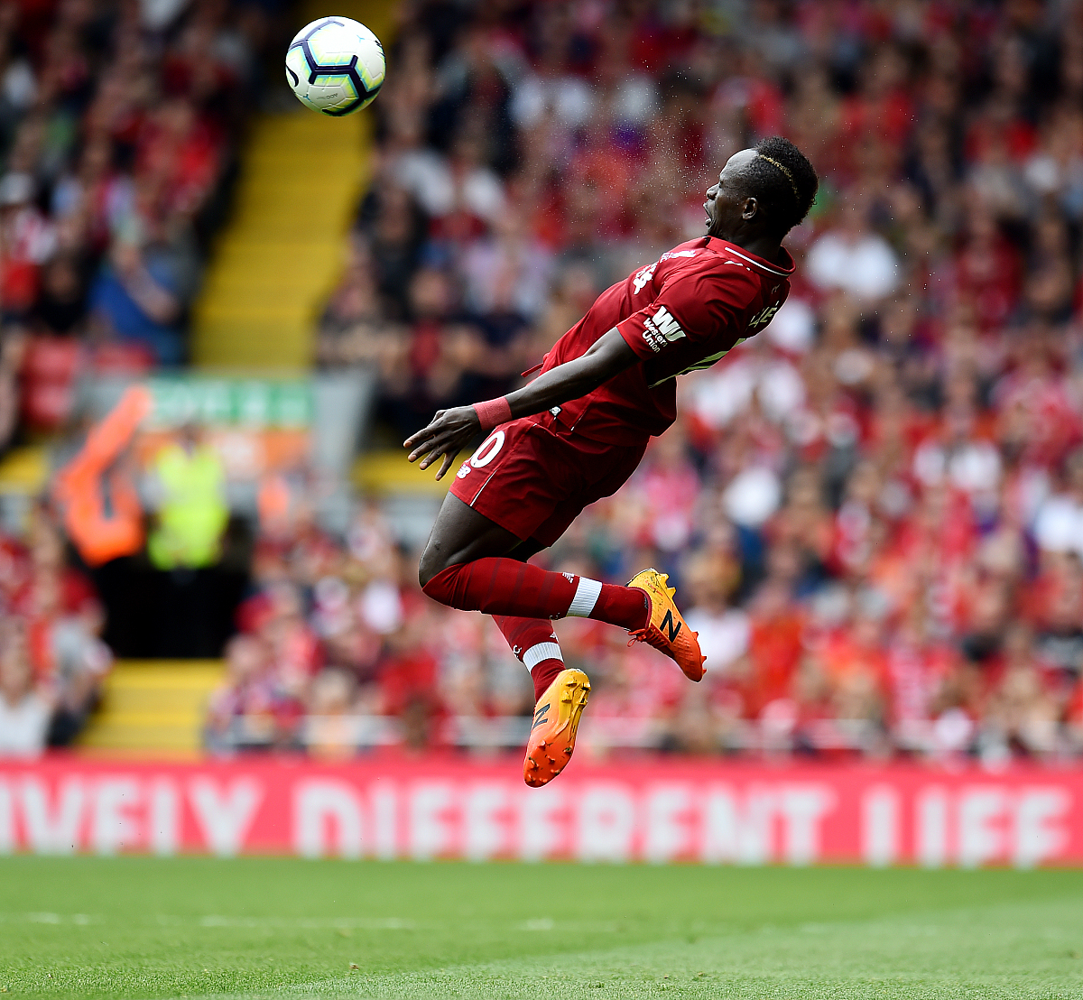 开云体育登录-利物浦击败西汉姆，继续稳坐榜首