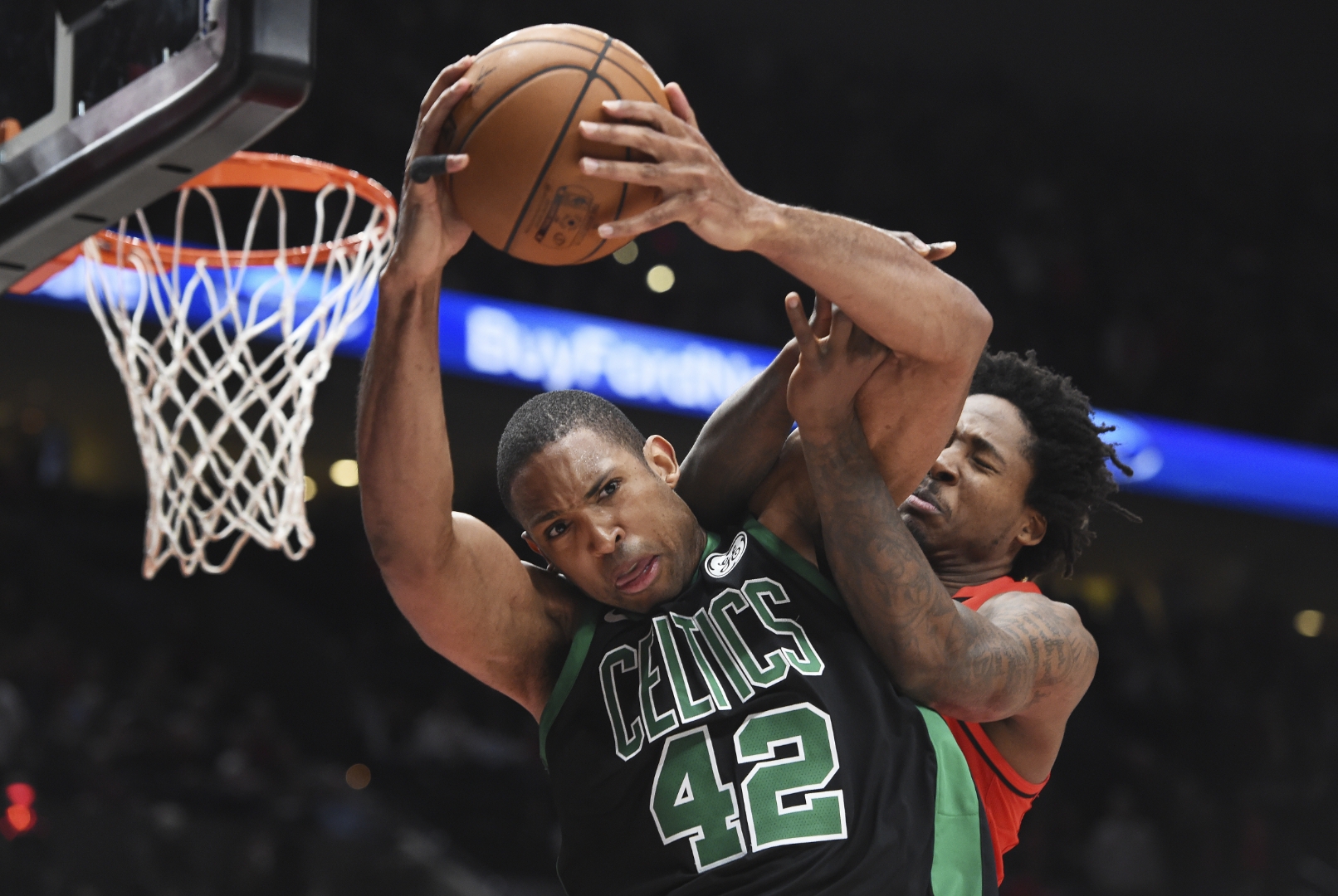 开云体育中国-太阳力克凯尔特人，豪取7连胜