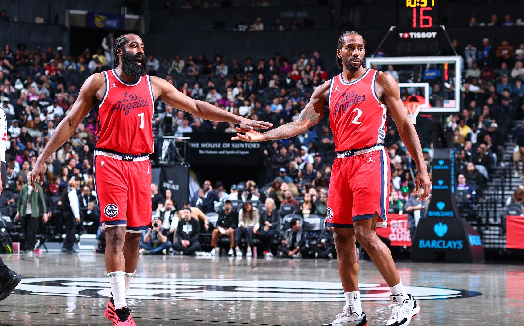 开云体育APP下载-勇士客场取胜开拓者，哈登演绎单场40+历史的简单介绍